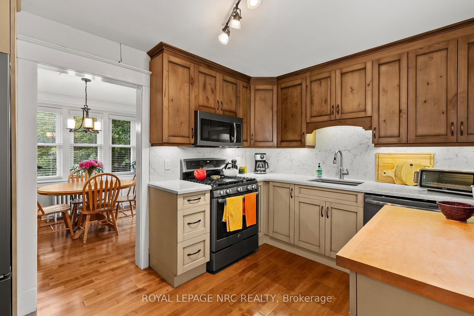 5 Greenlaw Place • St. Catharines, ON photo 16