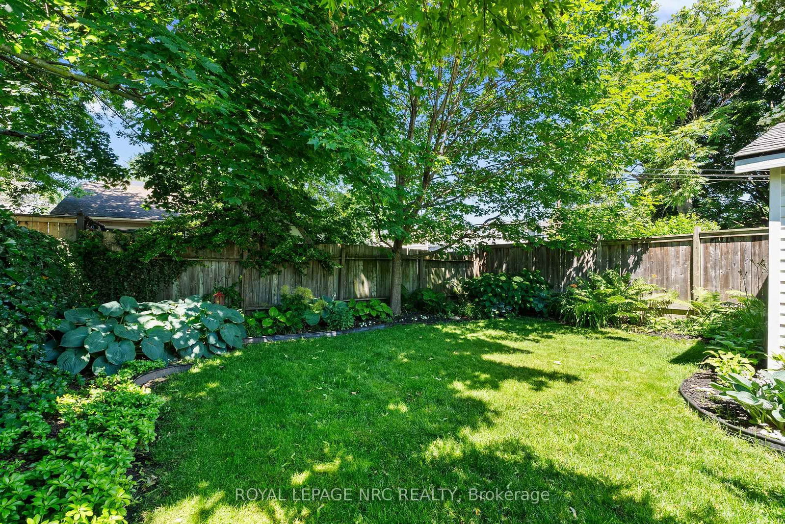 5 Greenlaw Place • St. Catharines, ON photo 38