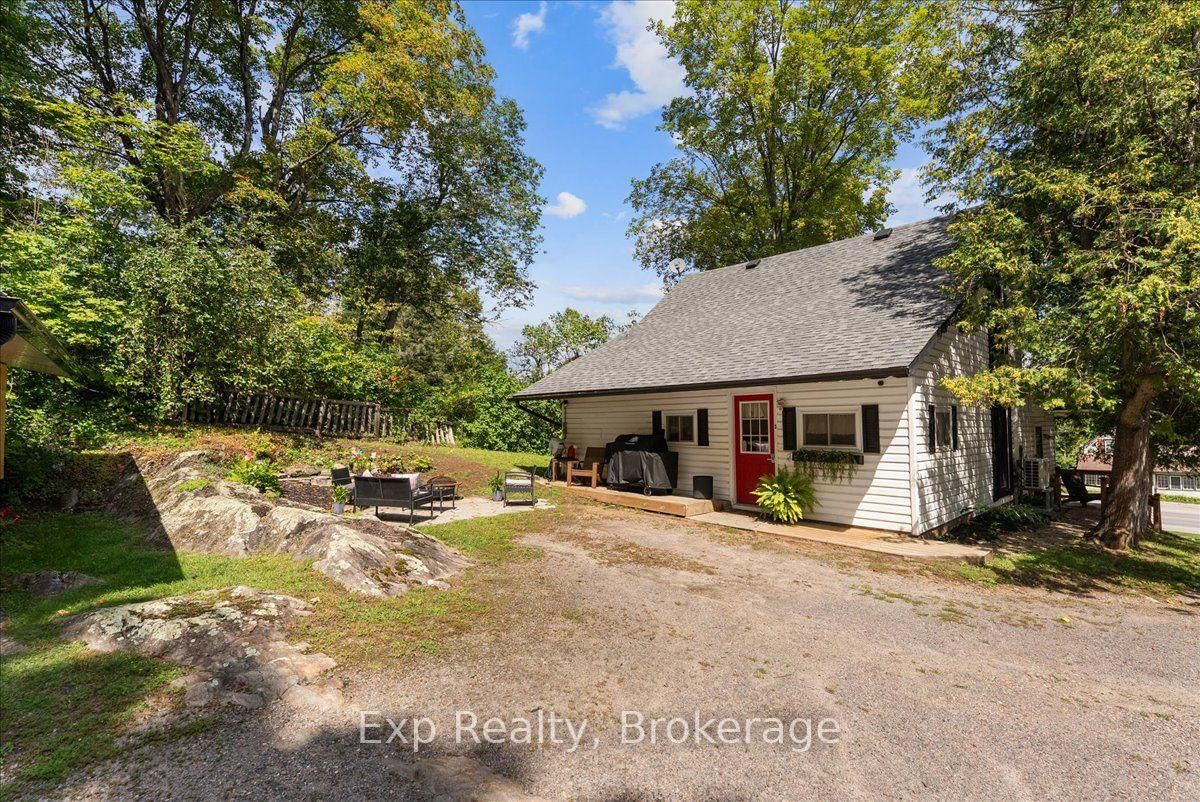 26 Sherbourne Street N • Bancroft, ON photo 43
