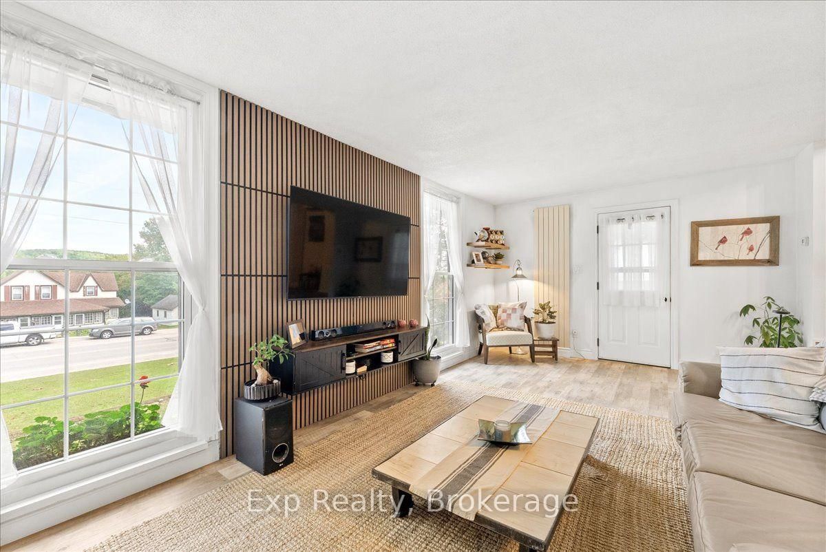 26 Sherbourne Street N • Bancroft, ON photo 8