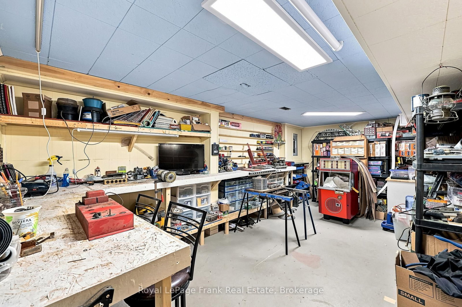 1846 Stratton Avenue • Peterborough, ON photo 32