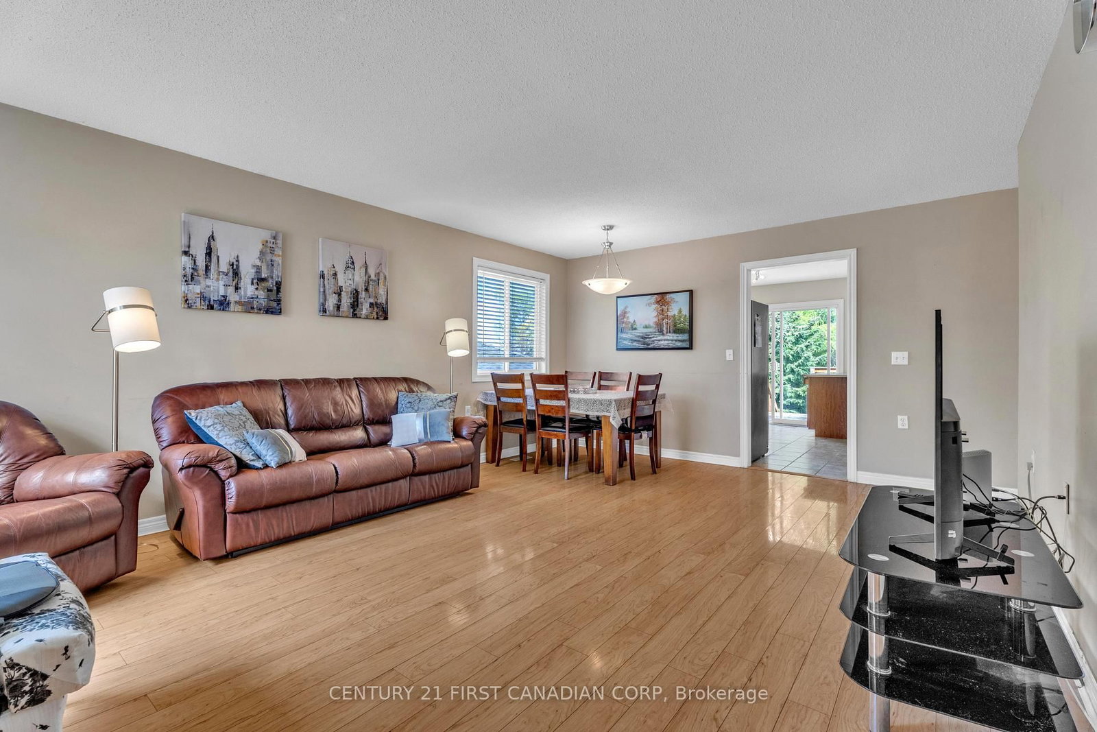 1761 Devos Drive • London North, ON photo 10