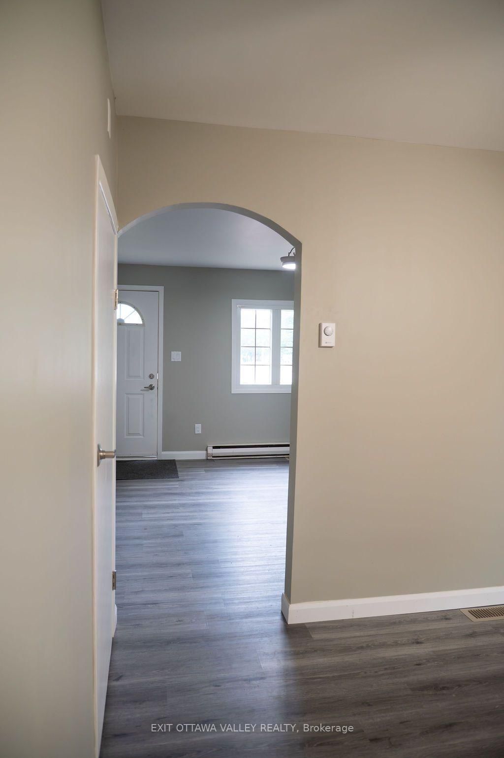 400 Boundary Road E • Pembroke, ON photo 13