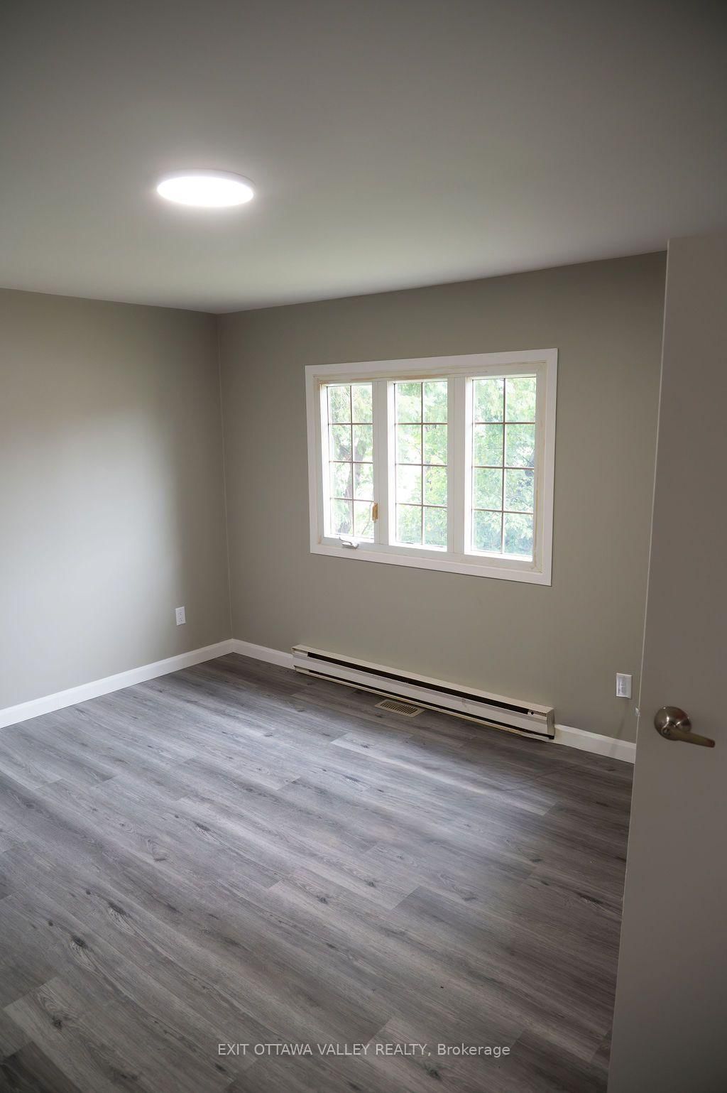 400 Boundary Road E • Pembroke, ON photo 15