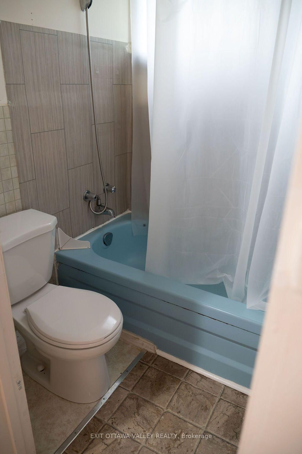 400 Boundary Road E • Pembroke, ON photo 33