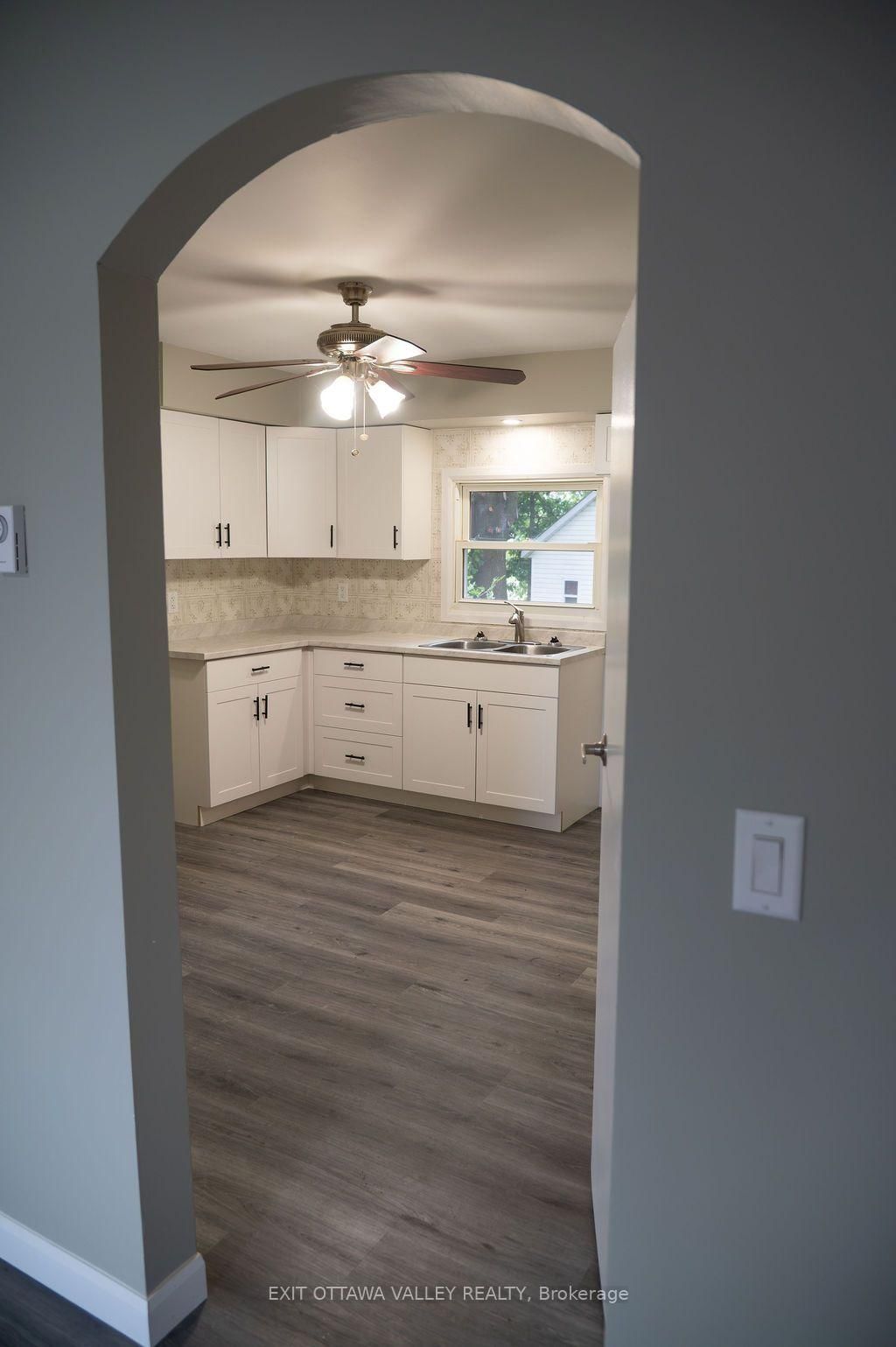 400 Boundary Road E • Pembroke, ON photo 5