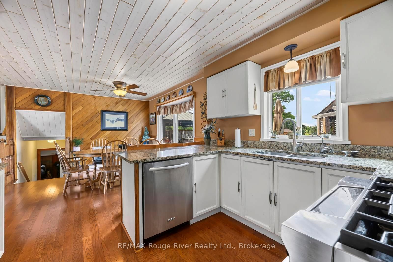 6 Hamilton Drive • Kawartha Lakes, ON photo 8