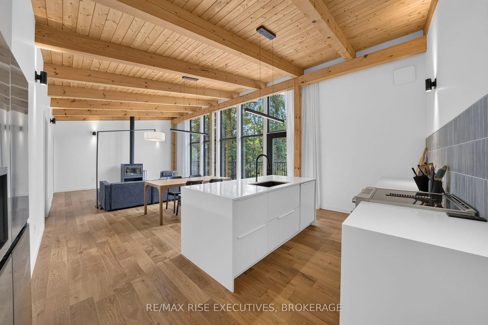 962 Church Road • Kaladar, ON photo 11