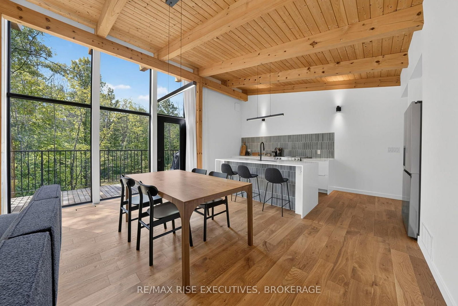 962 Church Road • Kaladar, ON photo 15