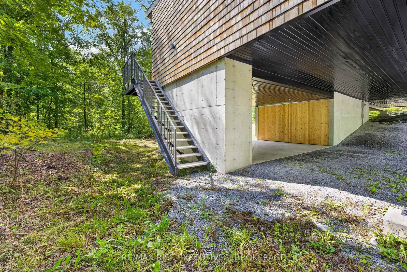 962 Church Road • Kaladar, ON photo 32