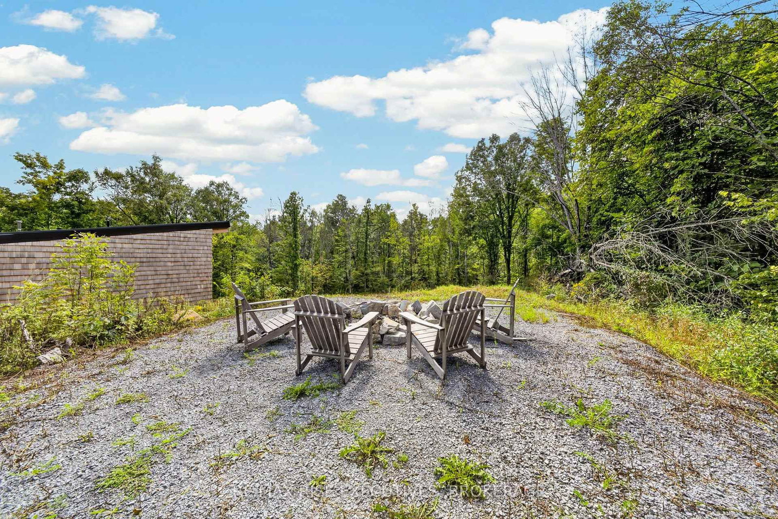 962 Church Road • Kaladar, ON photo 4
