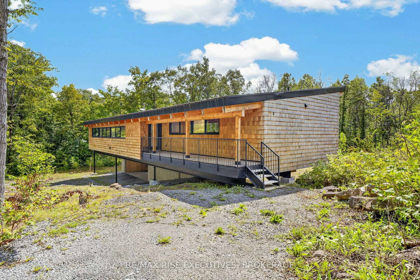 962 Church Road • Kaladar, ON photo 5