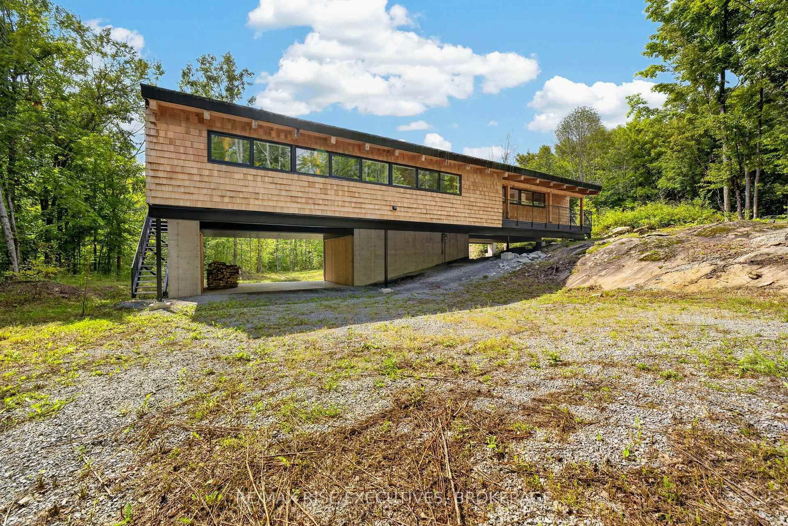 962 Church Road • Kaladar, ON photo 6
