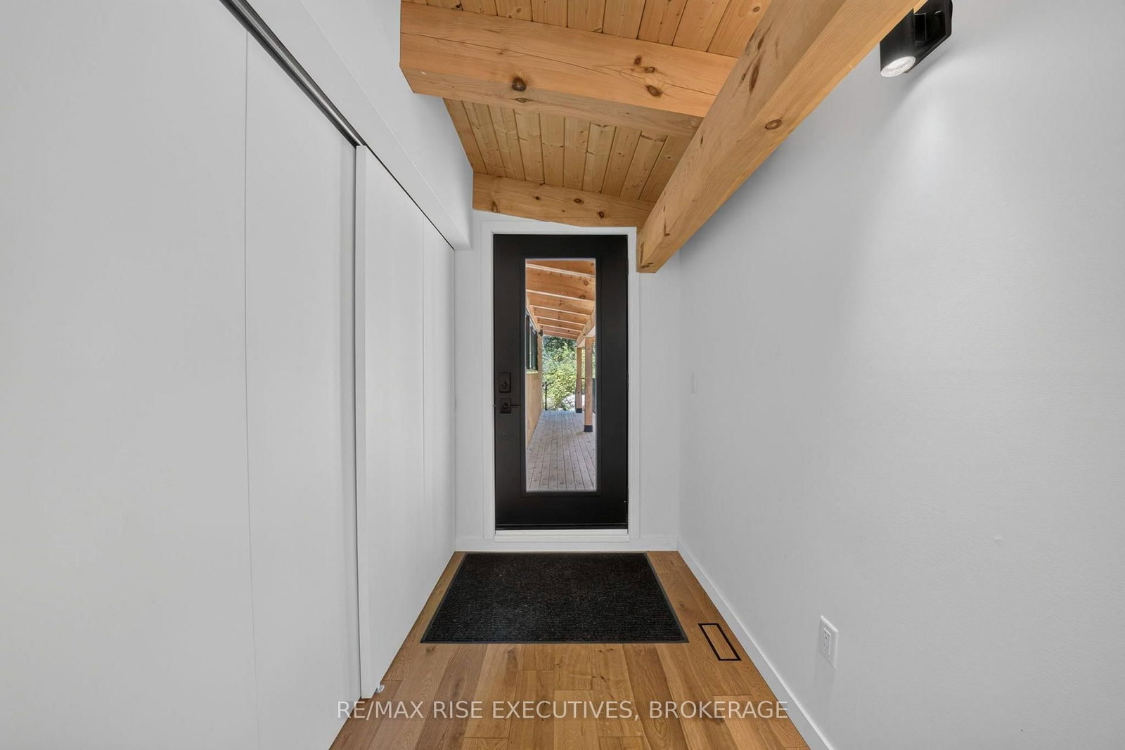 962 Church Road • Kaladar, ON photo 8