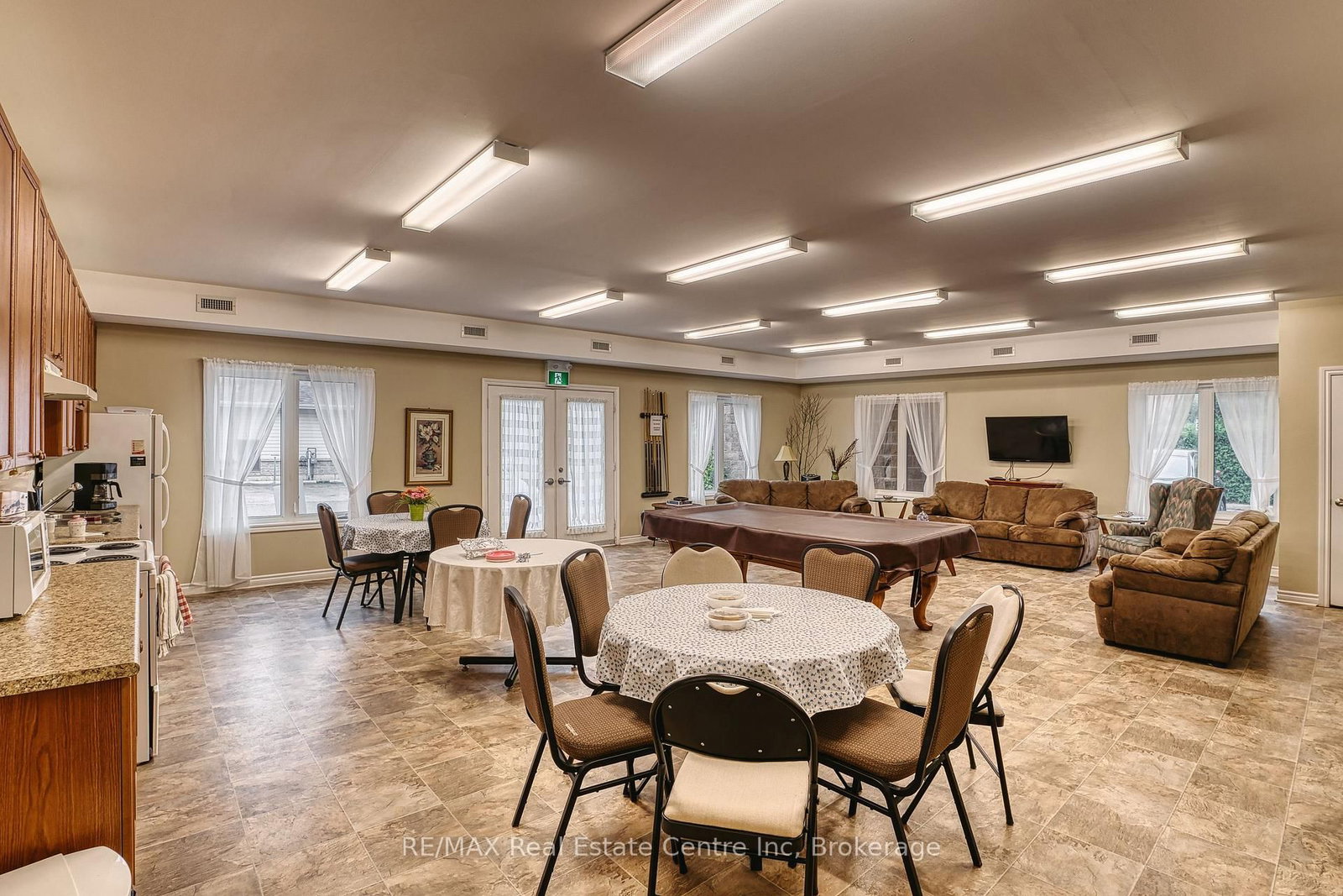760 Woodhill Drive • Centre Wellington, ON photo 23