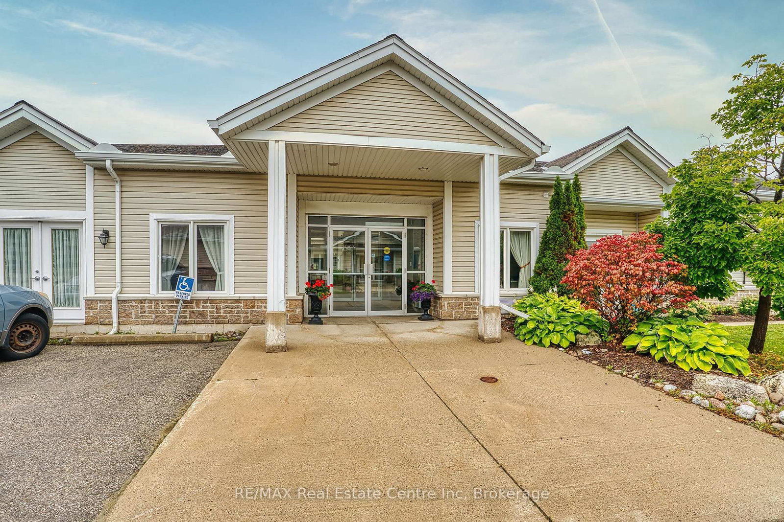 760 Woodhill Drive • Centre Wellington, ON photo 24