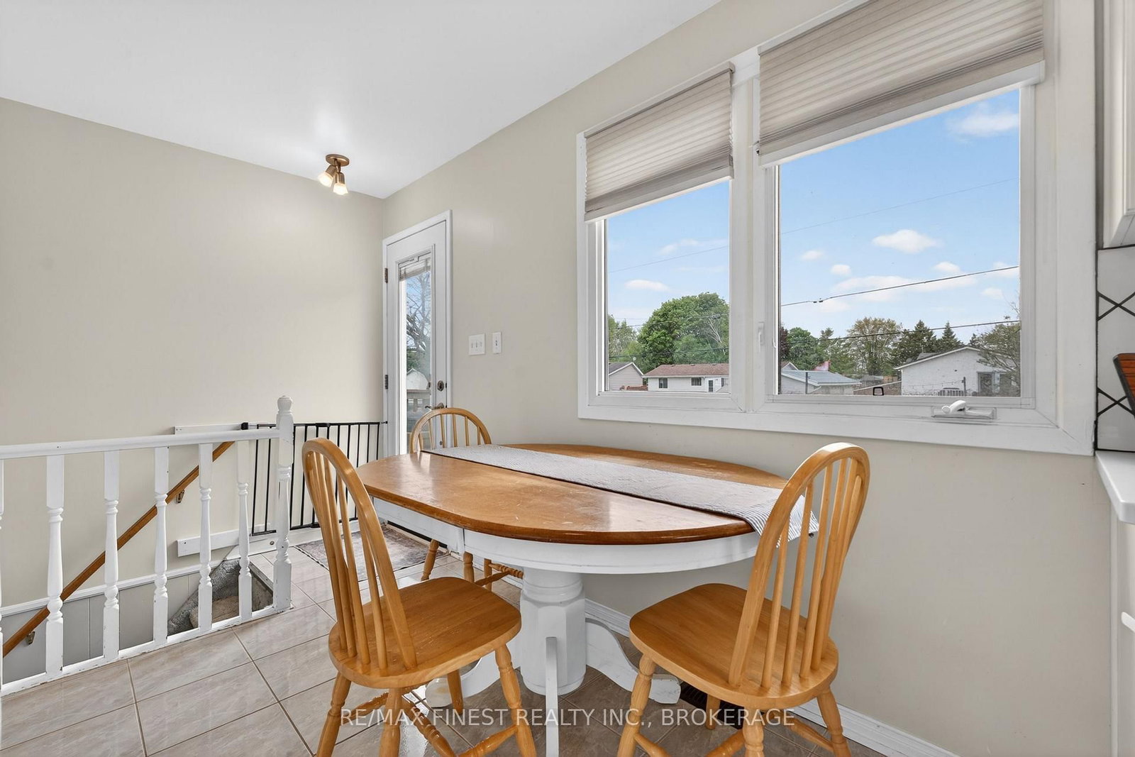 14 Chesterfield Drive • Loyalist, ON photo 11