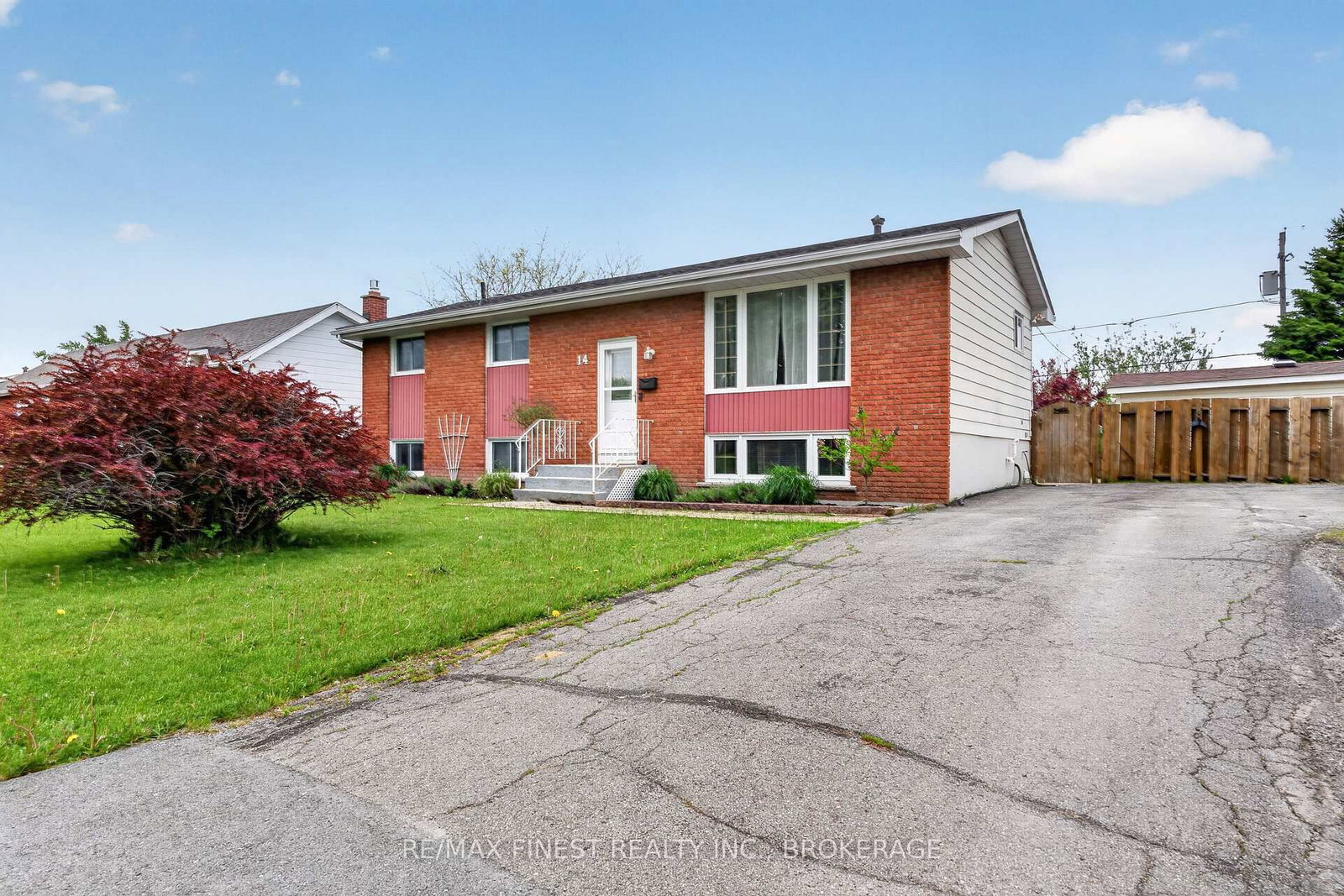 14 Chesterfield Drive • Loyalist, ON photo 3