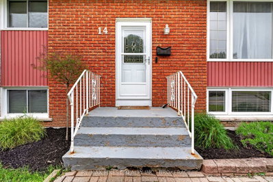 14 Chesterfield Drive • Loyalist, ON photo 5