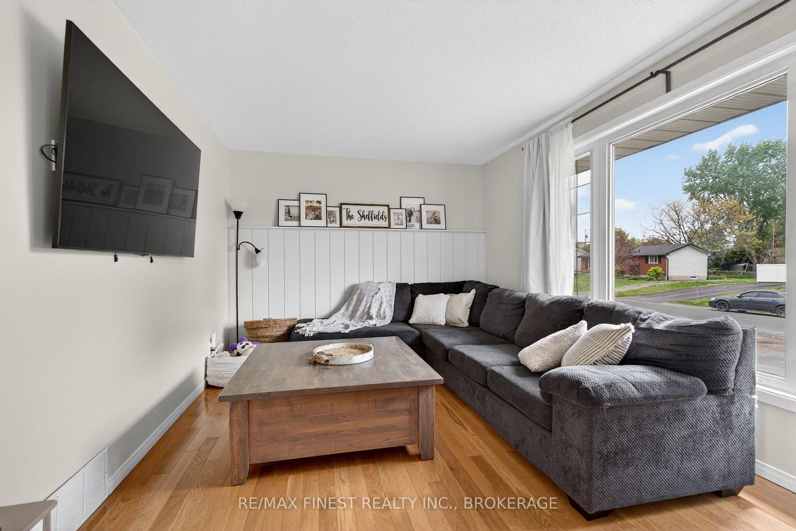 14 Chesterfield Drive • Loyalist, ON photo 8