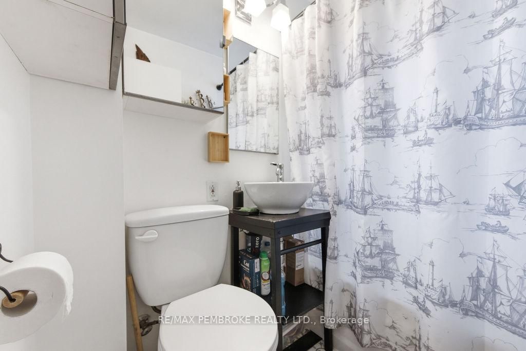 14 Summit Street • Deep River, ON photo 25