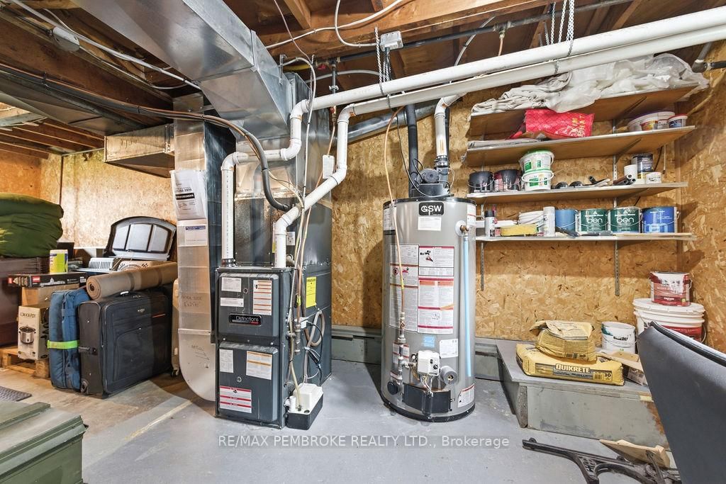 14 Summit Street • Deep River, ON photo 39