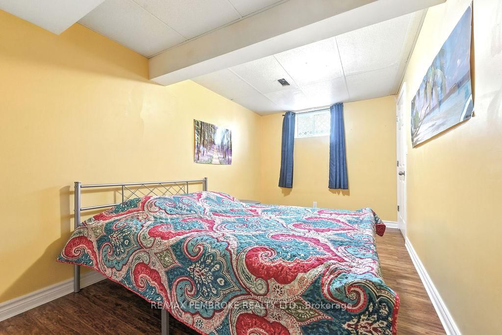 335 Willard Street • Pembroke, ON photo 28