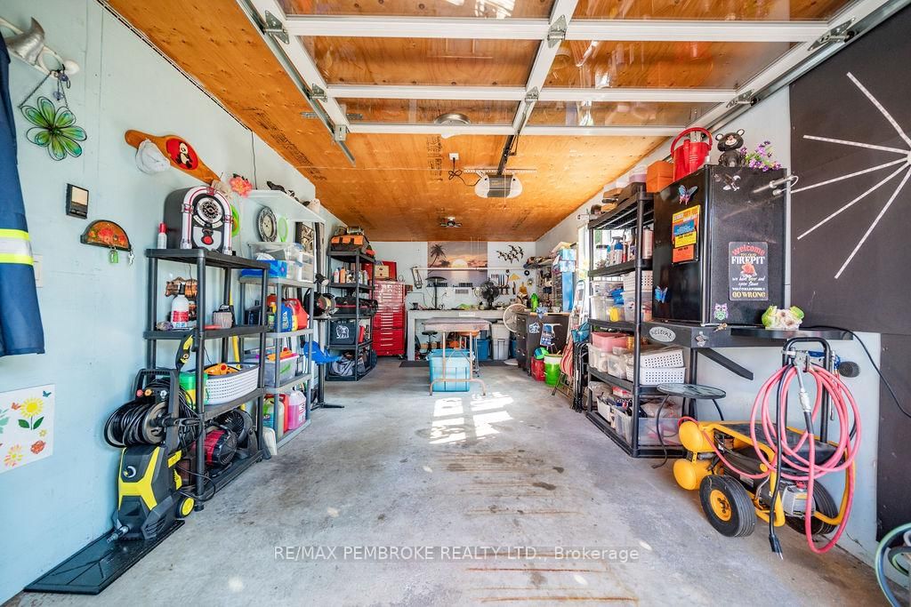 335 Willard Street • Pembroke, ON photo 33