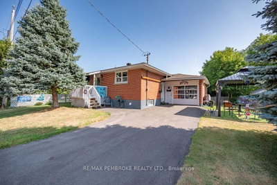 335 Willard Street • Pembroke, ON photo 4