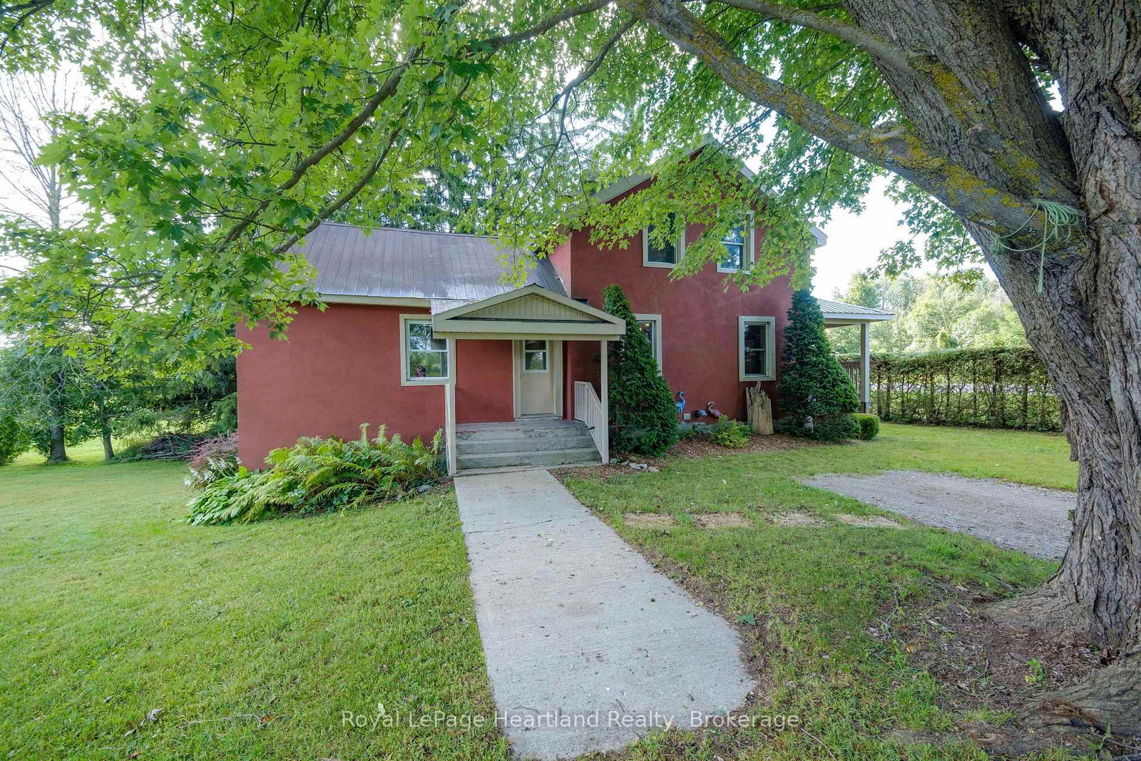 78 Bruce Rd 86 • Huron-Kinloss, ON photo 2
