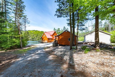 208 Red Fox Trail • Stonecliffe, ON photo 7