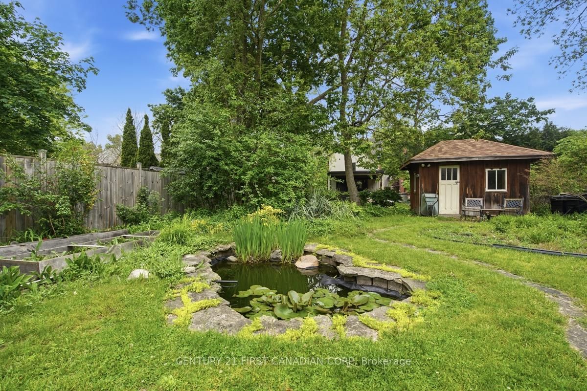 834 Colborne Street • London East, ON photo 31