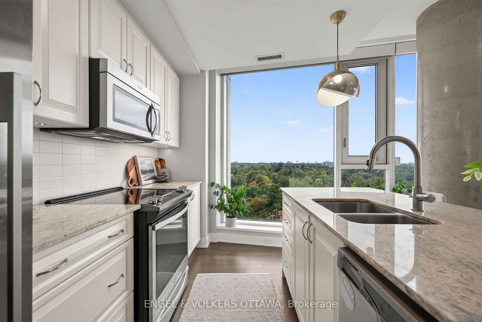 1035 Bank Street • #1103 • Ottawa, ON photo 6