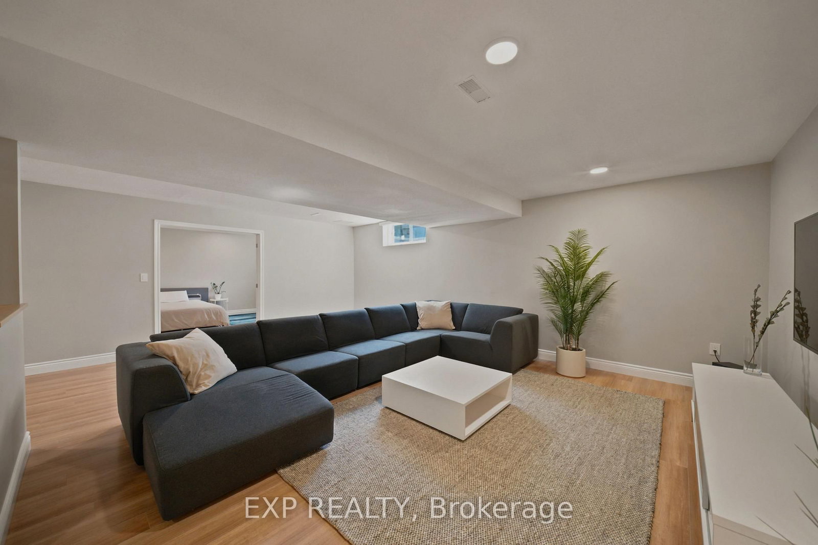 16 Bridlegate Place • Ottawa, ON photo 35