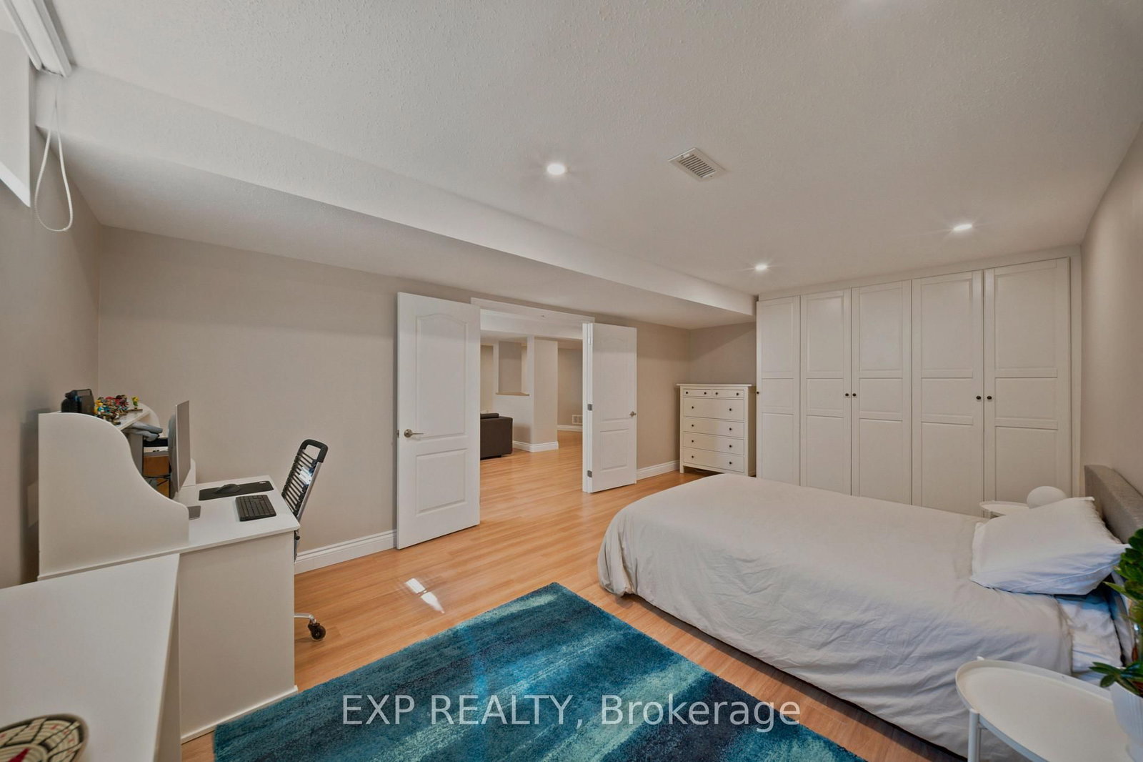 16 Bridlegate Place • Ottawa, ON photo 39