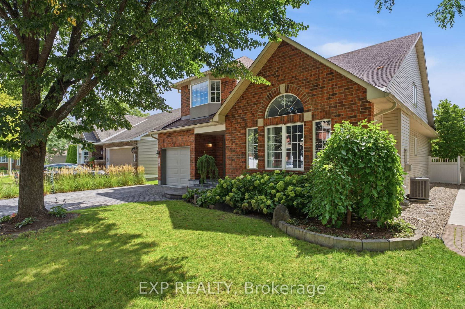 16 Bridlegate Place • Ottawa, ON photo 47