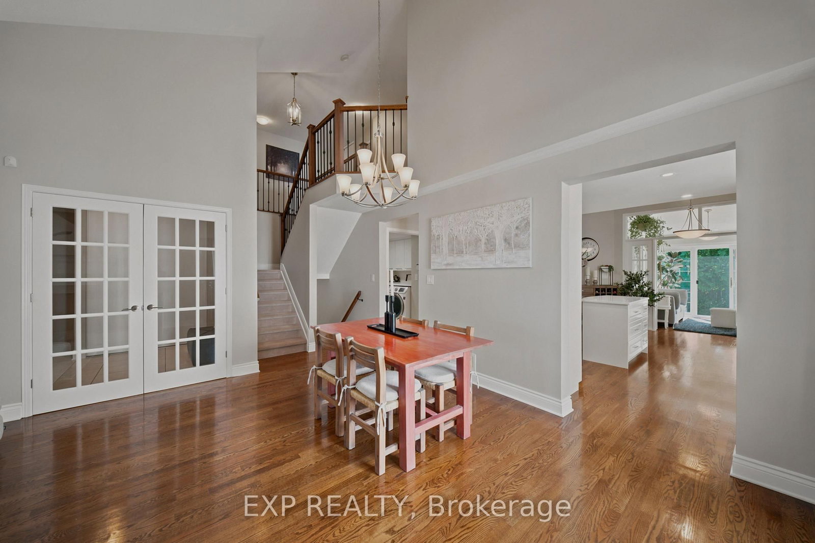 16 Bridlegate Place • Ottawa, ON photo 8