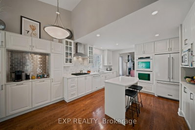 16 Bridlegate Place • Ottawa, ON photo 9