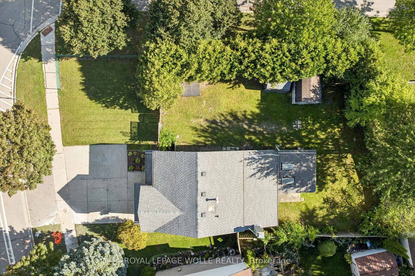 616 Westheights Drive • Kitchener, ON photo 37