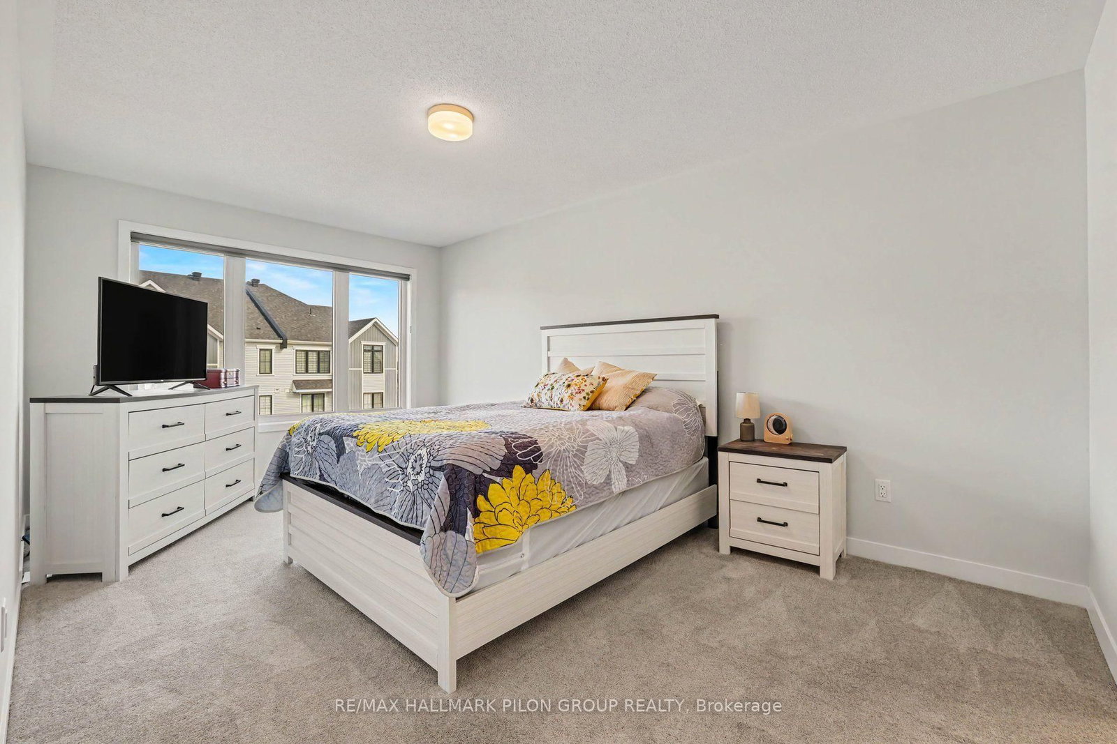 25 Stitch Mews • Richmond, ON photo 15