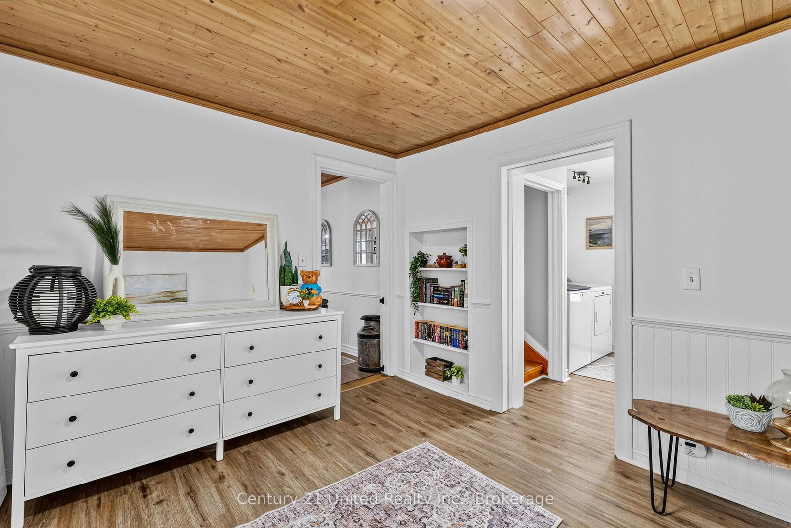 882 Peterborough Street • Douro-Dummer, ON photo 13