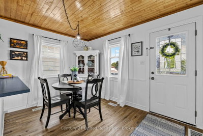 882 Peterborough Street • Douro-Dummer, ON photo 9