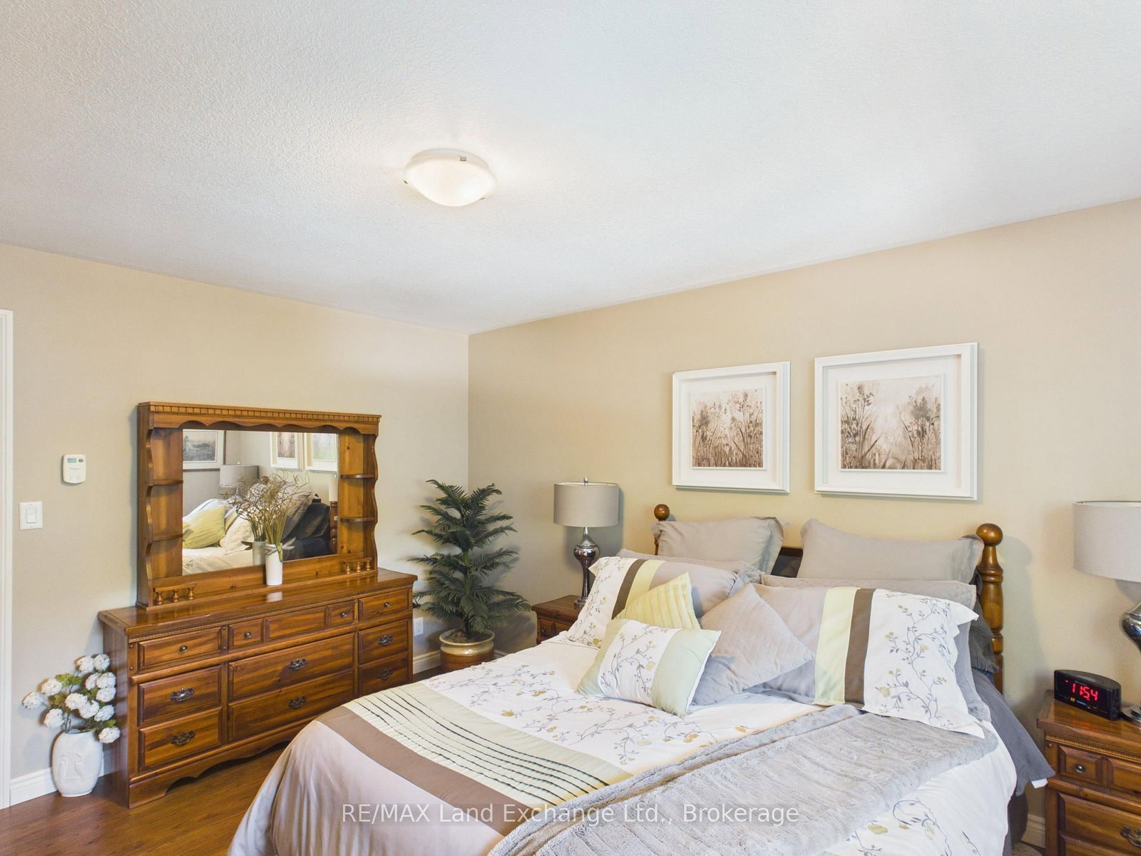 7 Mcgill Street • Huron-Kinloss, ON photo 16