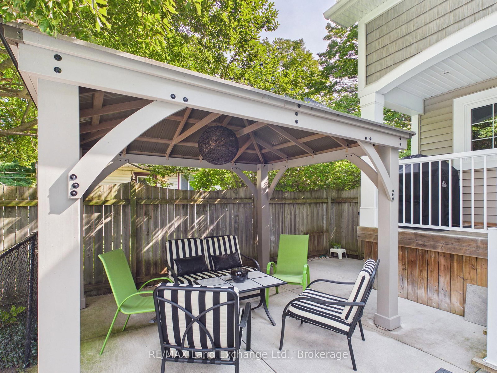 7 Mcgill Street • Huron-Kinloss, ON photo 6
