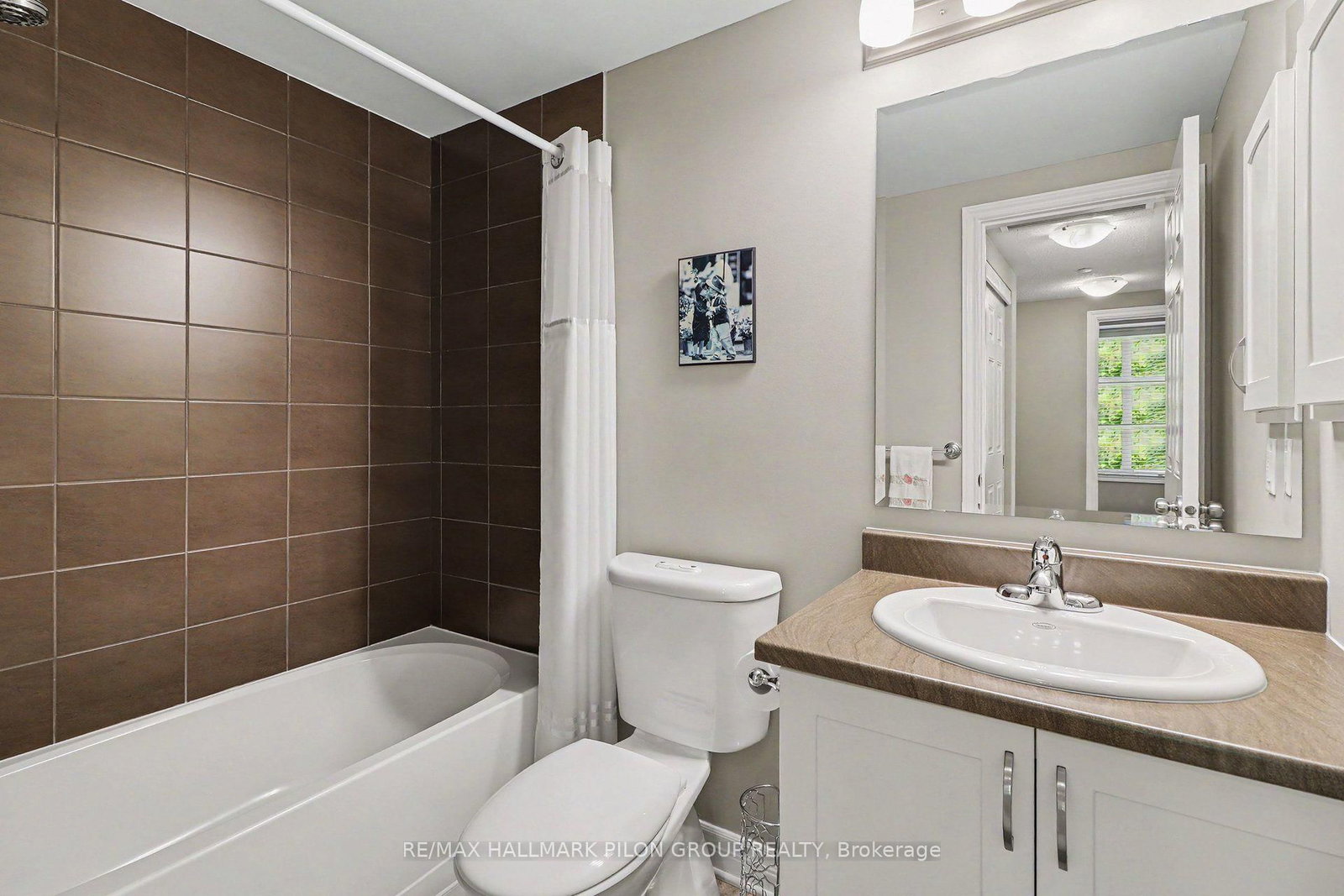 230 Titanium Private • #301 • Ottawa, ON photo 16