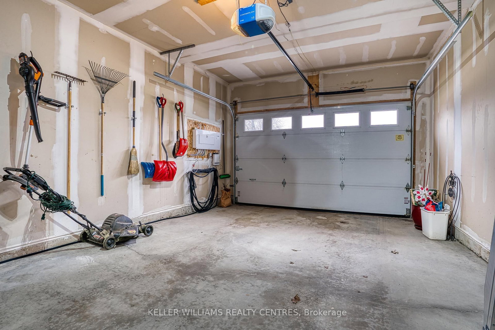 148 Jacob Street E • East Zorra-Tavistock, ON photo 32