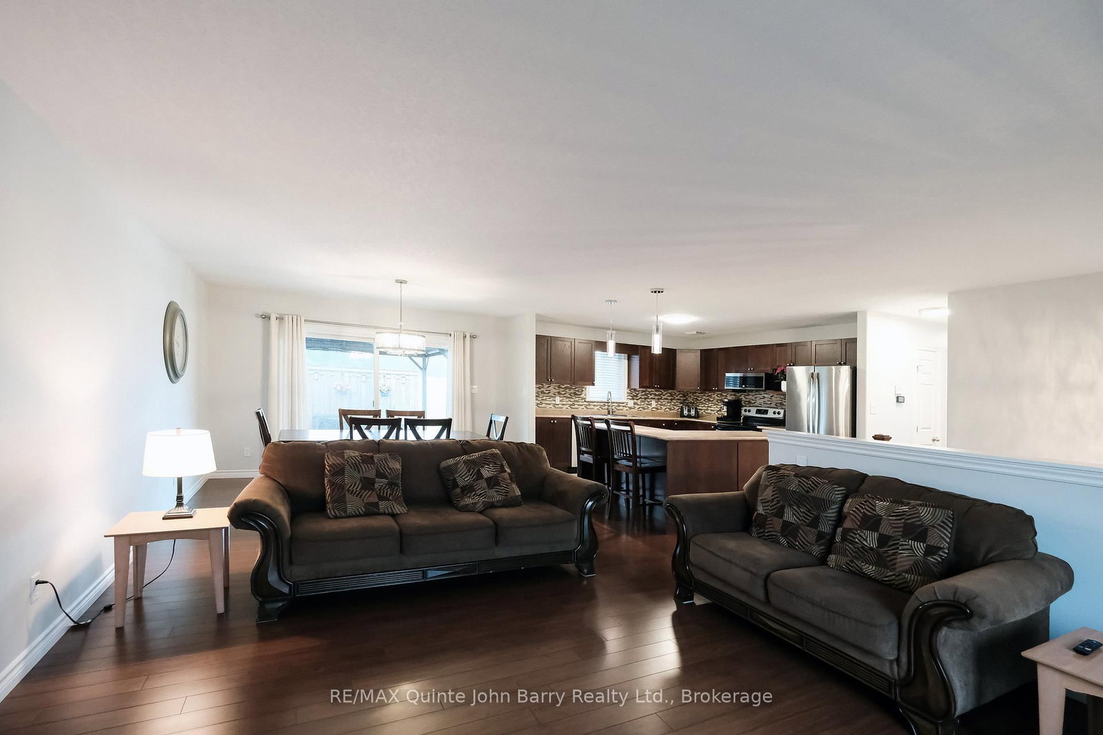16566 Highway 2 • Trenton, ON photo 13