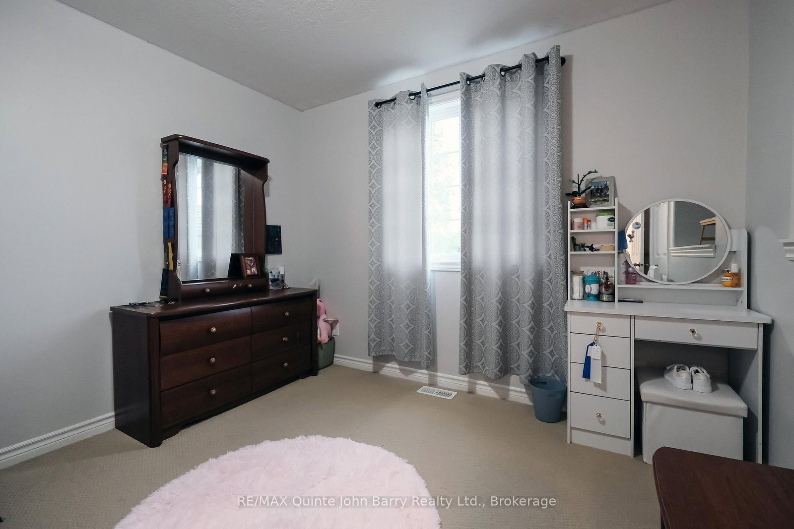 16566 Highway 2 • Trenton, ON photo 22