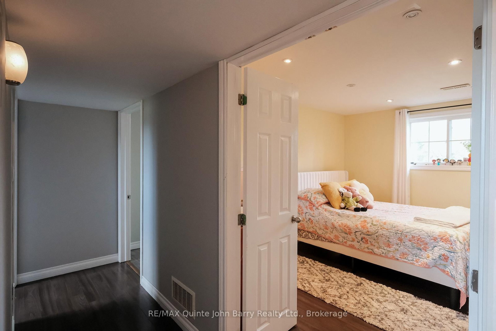 16566 Highway 2 • Trenton, ON photo 36