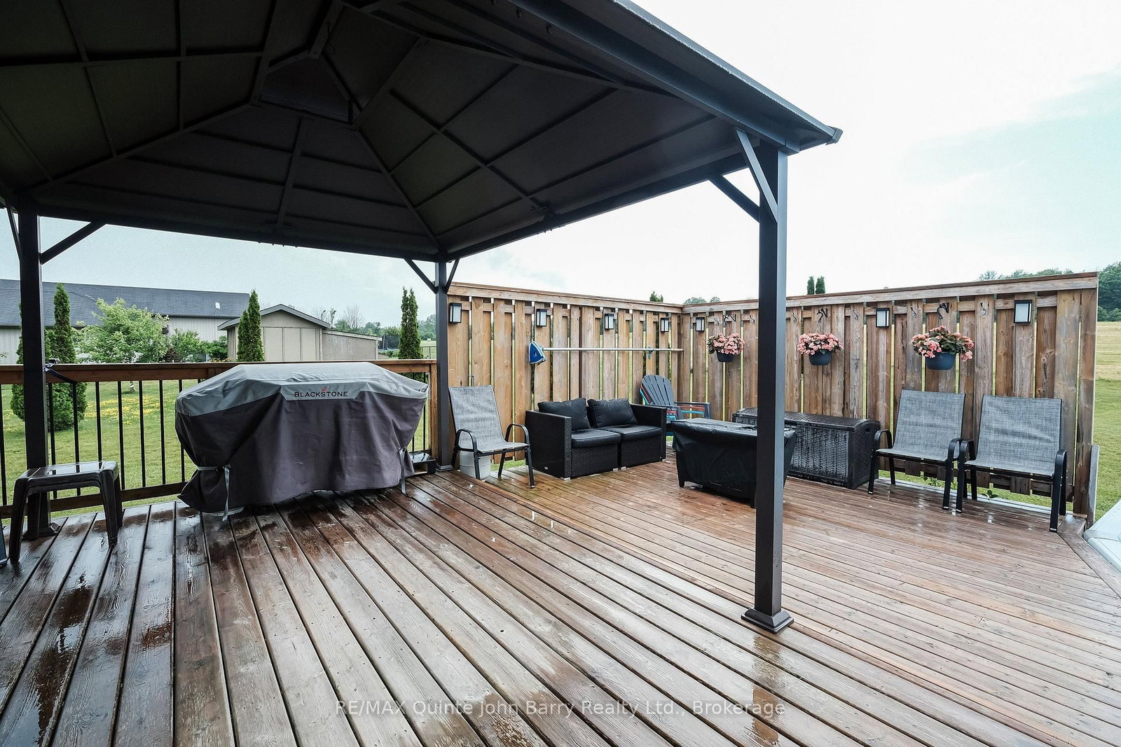 16566 Highway 2 • Trenton, ON photo 40